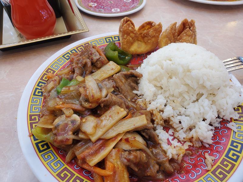 China Moon Chinese Restaurant food